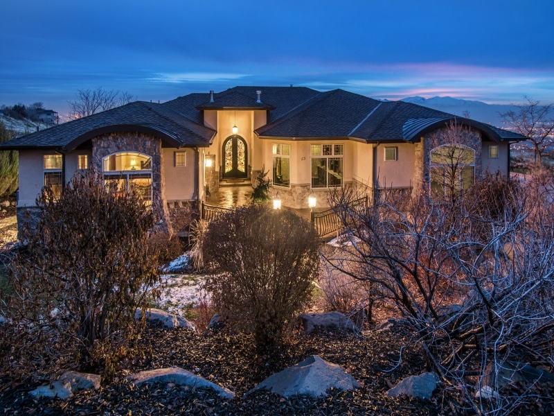 2 LUXURY BROKER OPEN HOUSES, WEDNESDAY, MARCH 22, 2017 12-2 PM