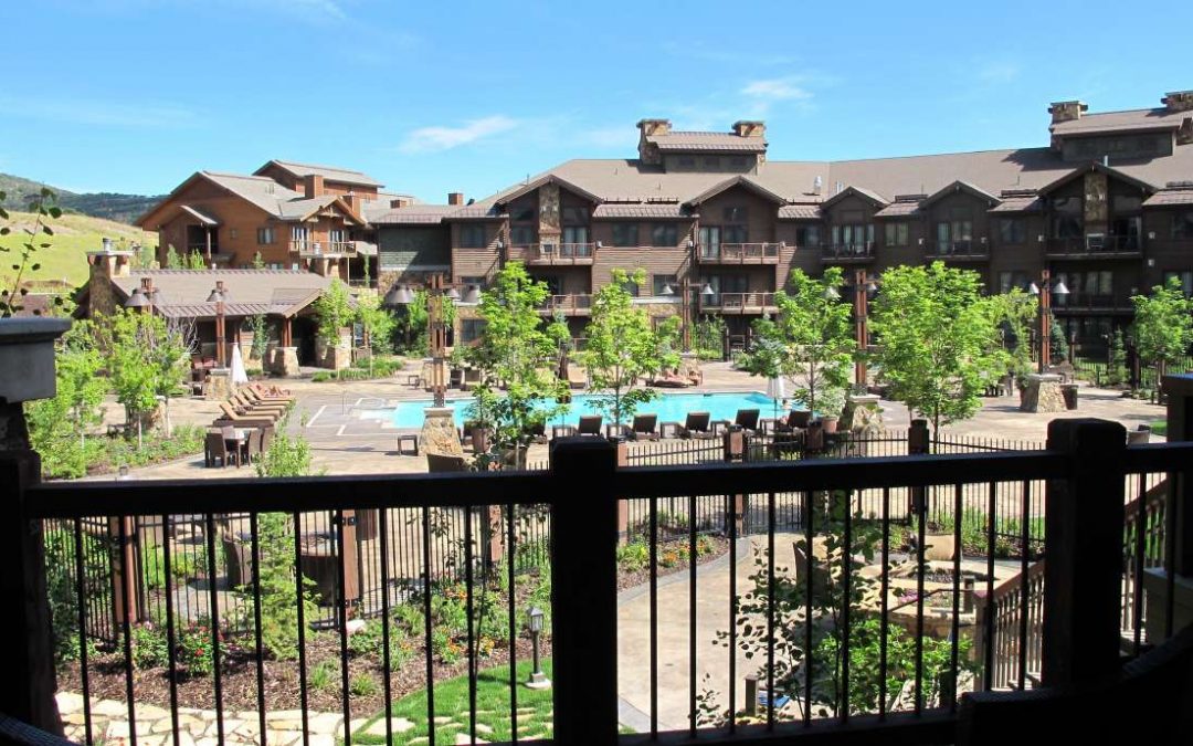 UTAH HAS 7 TOP RESORTS